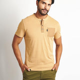 Polo Cuello Henley Camel