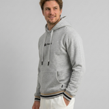 Polera Con Capucha Gris Pretina Tejida.