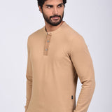 Polo Cuello Henley Manga Larga Camell