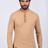 Polo Cuello Henley Manga Larga Camell